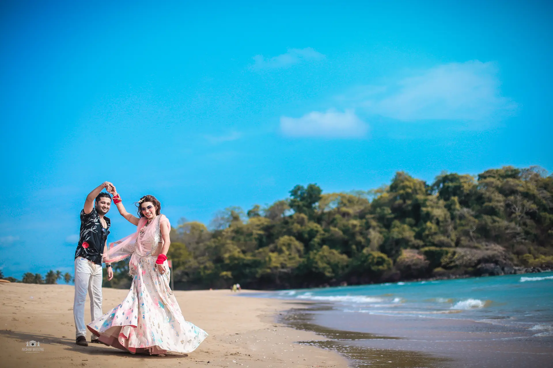 “Sunset Romance: A Dream Wedding Shoot at The LaLiT Golf & Spa Resort Goa”